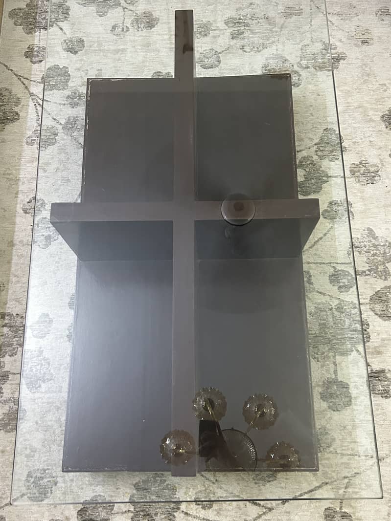 Center Table 4