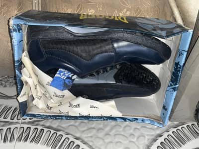  Brand New Branded Shoes for Sale!