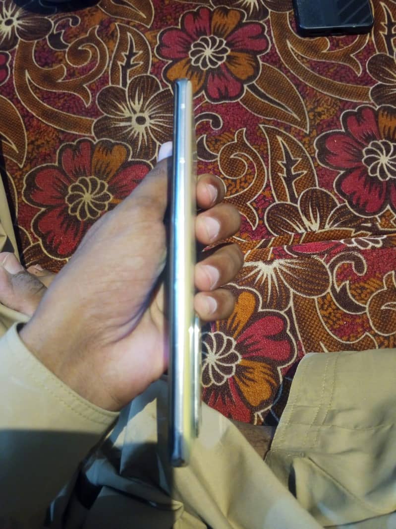 Infinix Zero 30 1