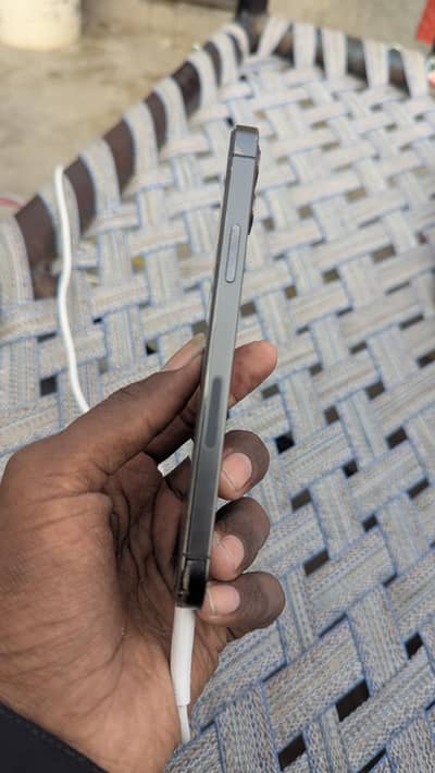 Apple iPhone 12 Pro 128 gb all ok just 1x pa halka sa camera shaik krt