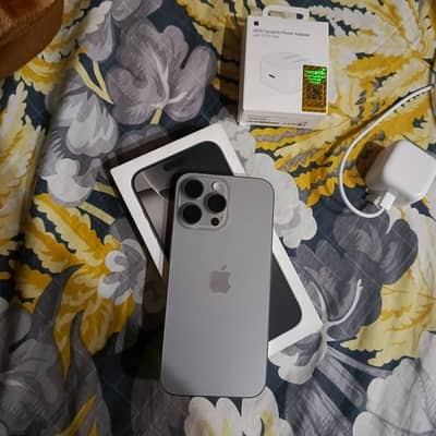 Apple iPhone 16 Pro Max    mobile 03094040601
