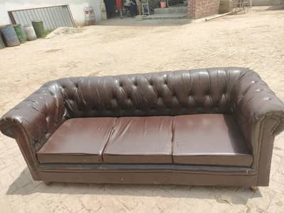 3 seater leather poshish sofa