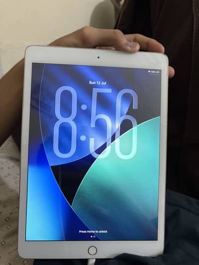 Apple ipad 8th gen 32 gb