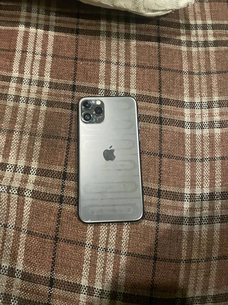 Apple iPhone 11 Pro 1