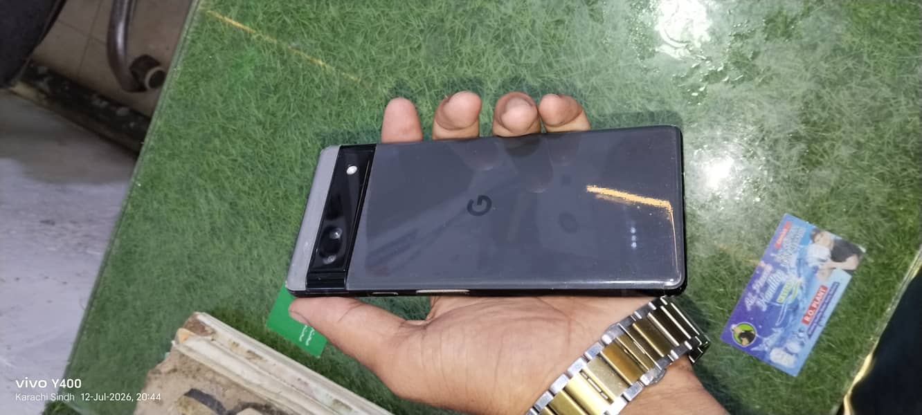 Google Pixel 6a 1