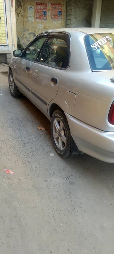 Suzuki Baleno 2000