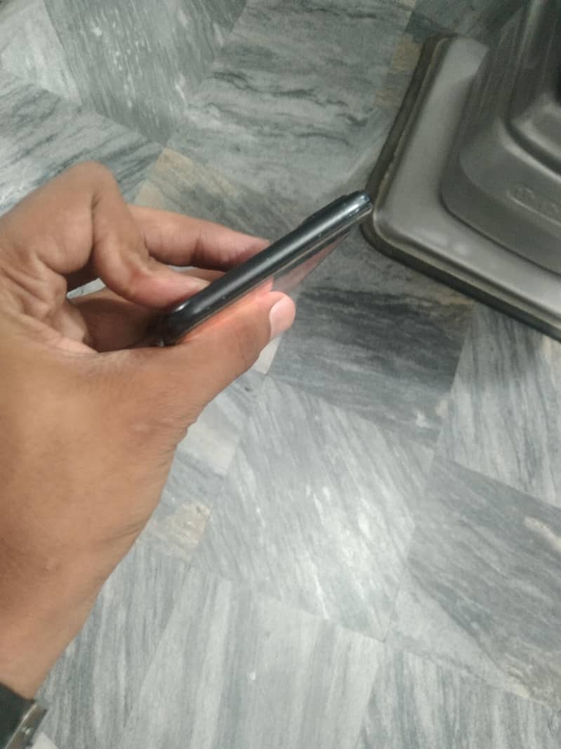 Apple iPhone 7 Plus 4