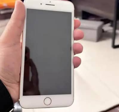 iPhone 7 plus 128GB only WhatsApp number 03416987029