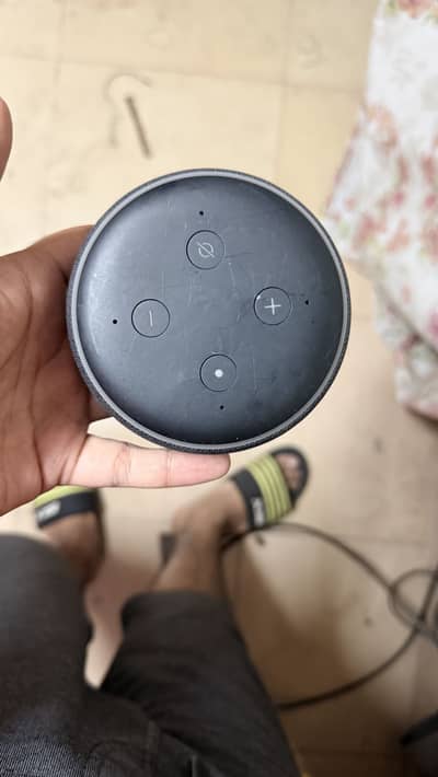 Amzon Alexa dot 3