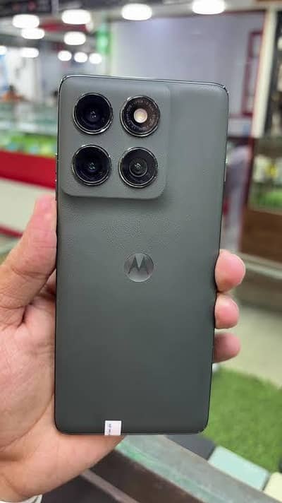 Motorola edge 2025