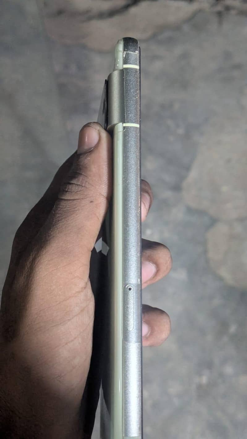 Google Pixel 7 5