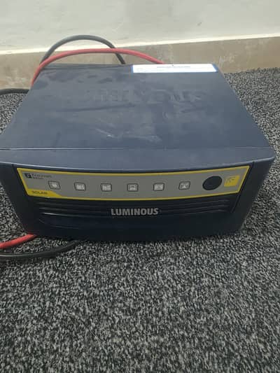 Luminous Inverter Solar Ready – Almost New