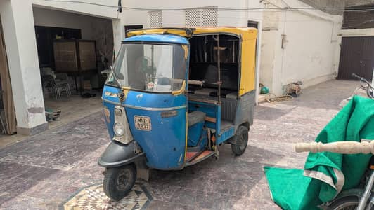 2 Stroke Auto Rikshaw for Sale in Best Condition All OK Buy and Use