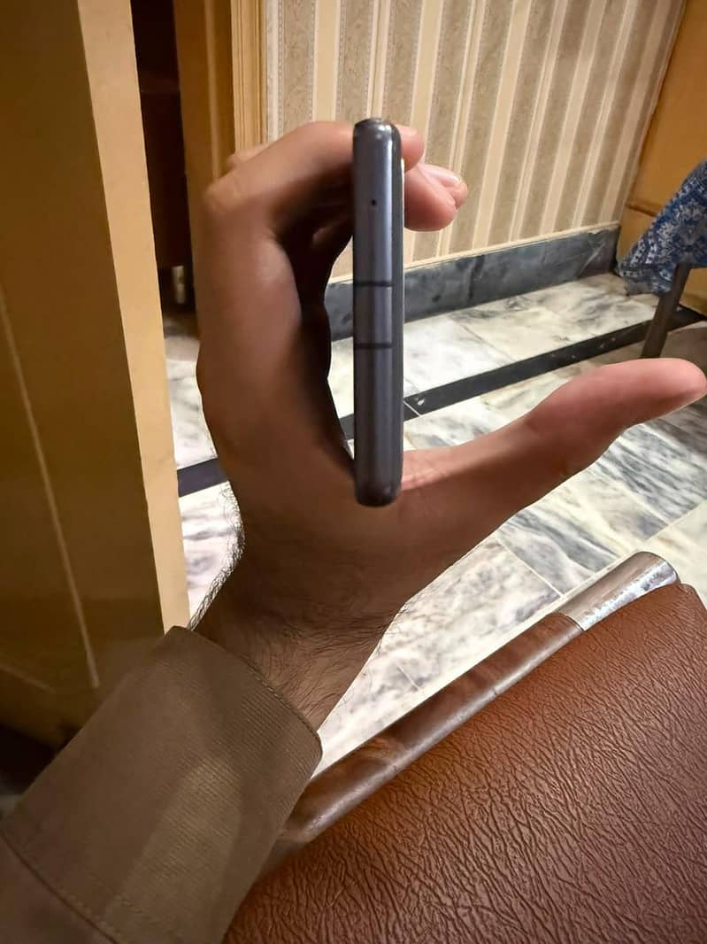 Google Pixel 7a 3