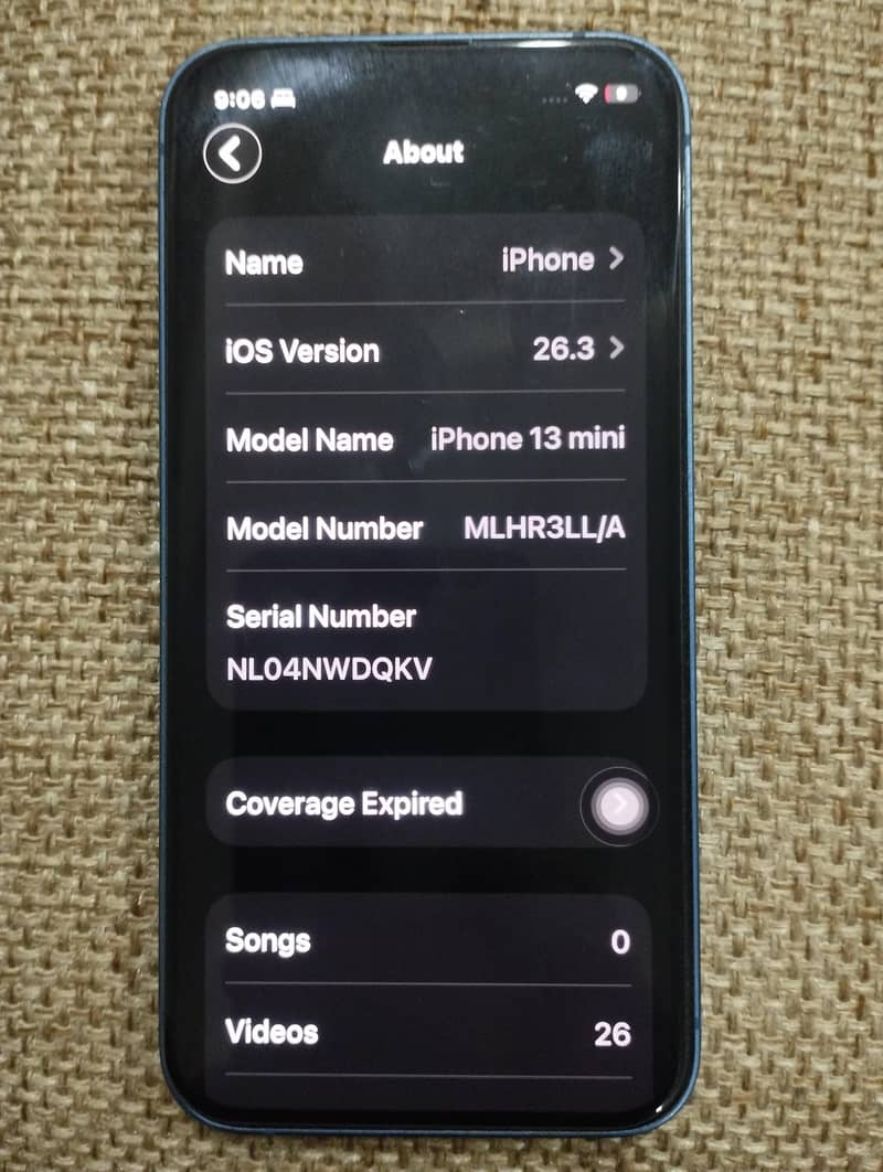 Apple iPhone 13 mini 1