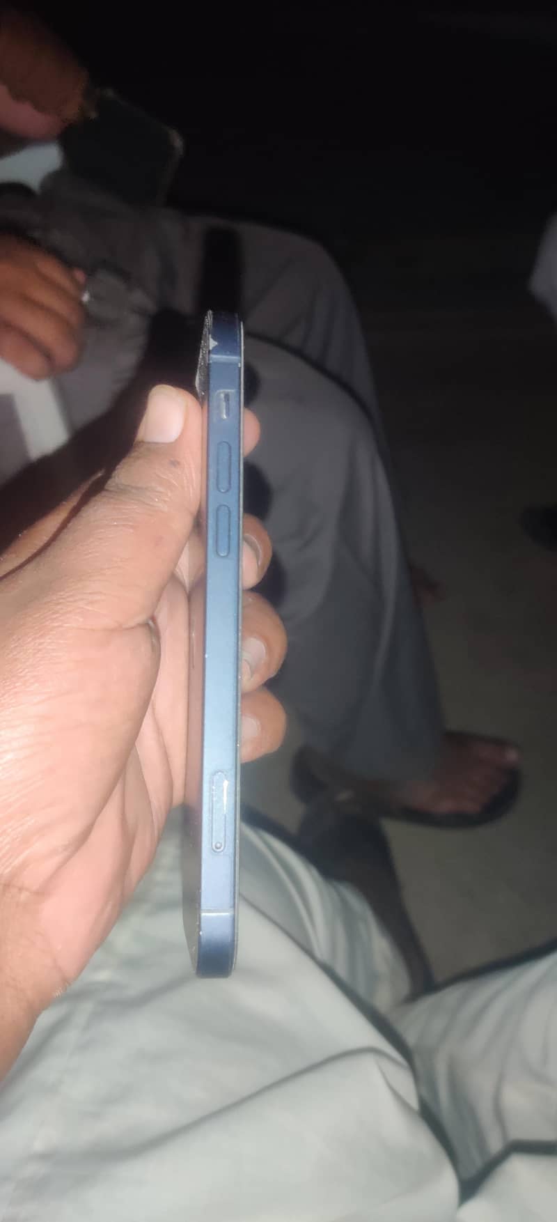 Apple iPhone 12 6