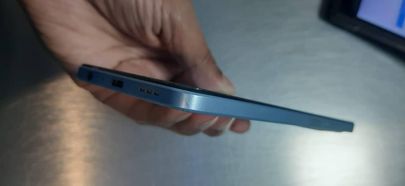 OppO A60 1