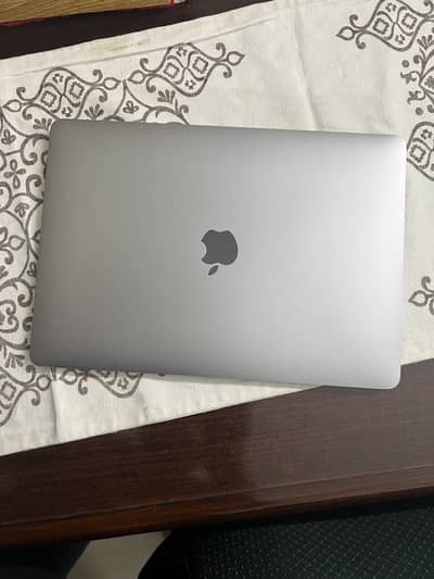 Macbook Air M1 2020 - 8/256 GB