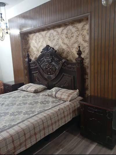 King size bad 2 side table dressing