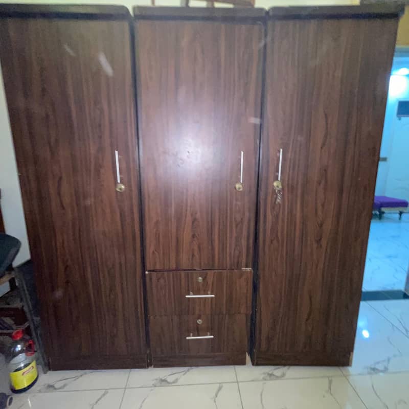 wardrobe 1