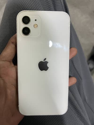 Apple iPhone 12