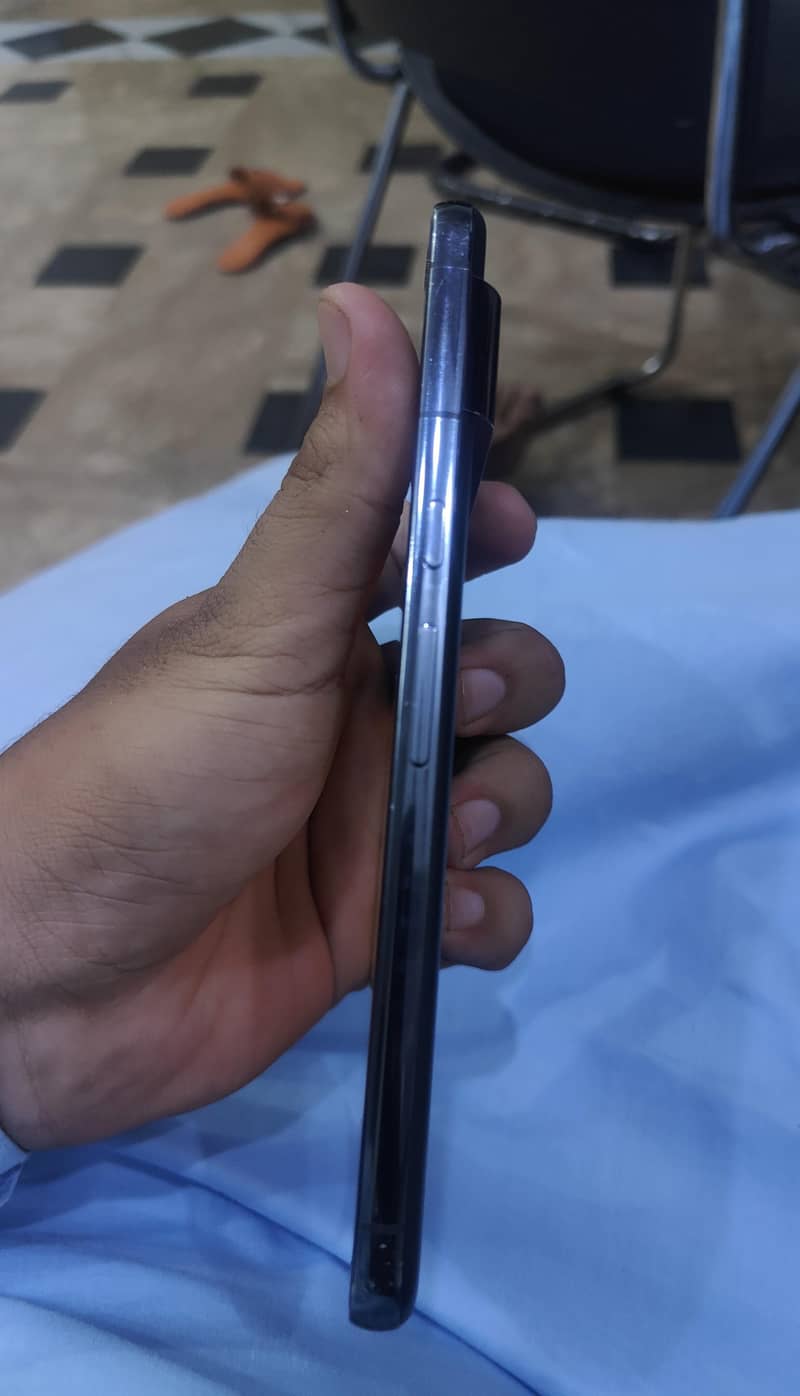 Google Pixel 8 Pro 2