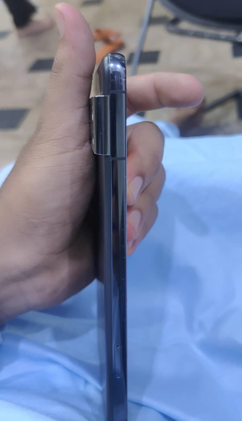 Google Pixel 8 Pro 4