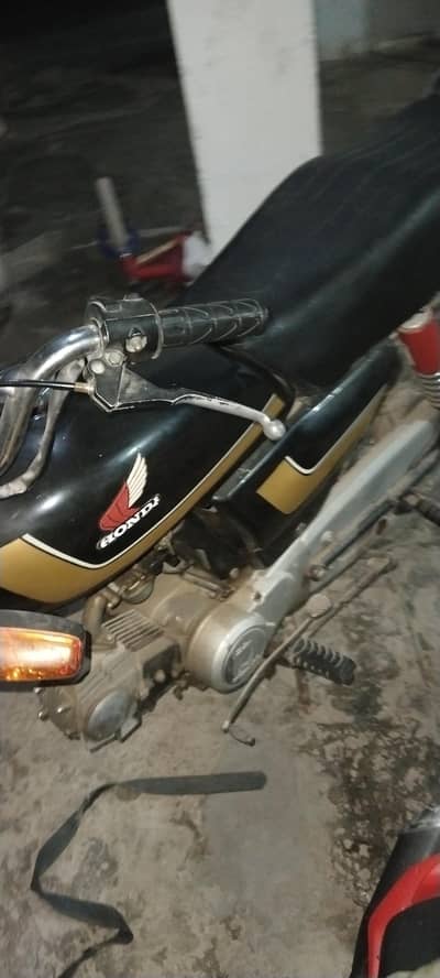 superstarbikeurgent sale68000. dubllsahmanbahriatownrawlpindi