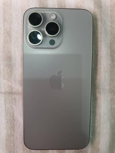 Apple iPhone 15 Pro Max