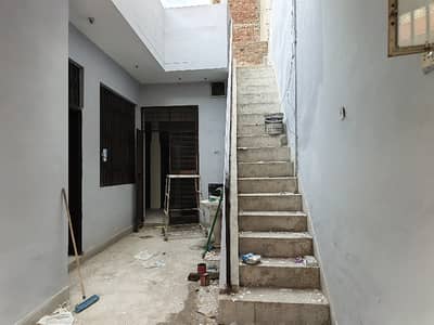 5 Marla Single Storey Semi Commercial House 40 Feet Road near DPS School township
