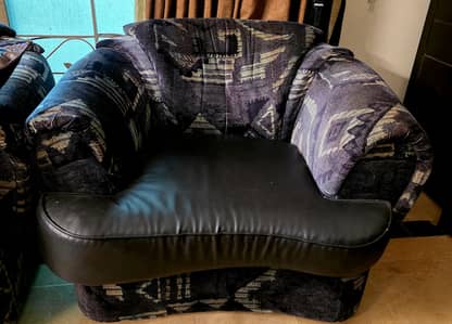 6 seater sofa set, 2+2+1+1, black and grey combination