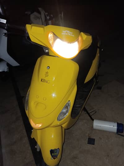 Modal : kings scooty  year: 2024 , petrol