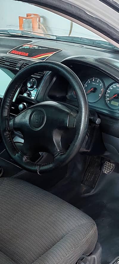 Honda Civic Oriel 2003