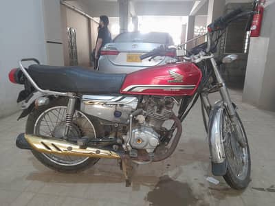 CG 125 special edition self start less used