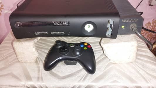 Xbox 360 ha 250 GB Hard drive ha wirlaes controller ha