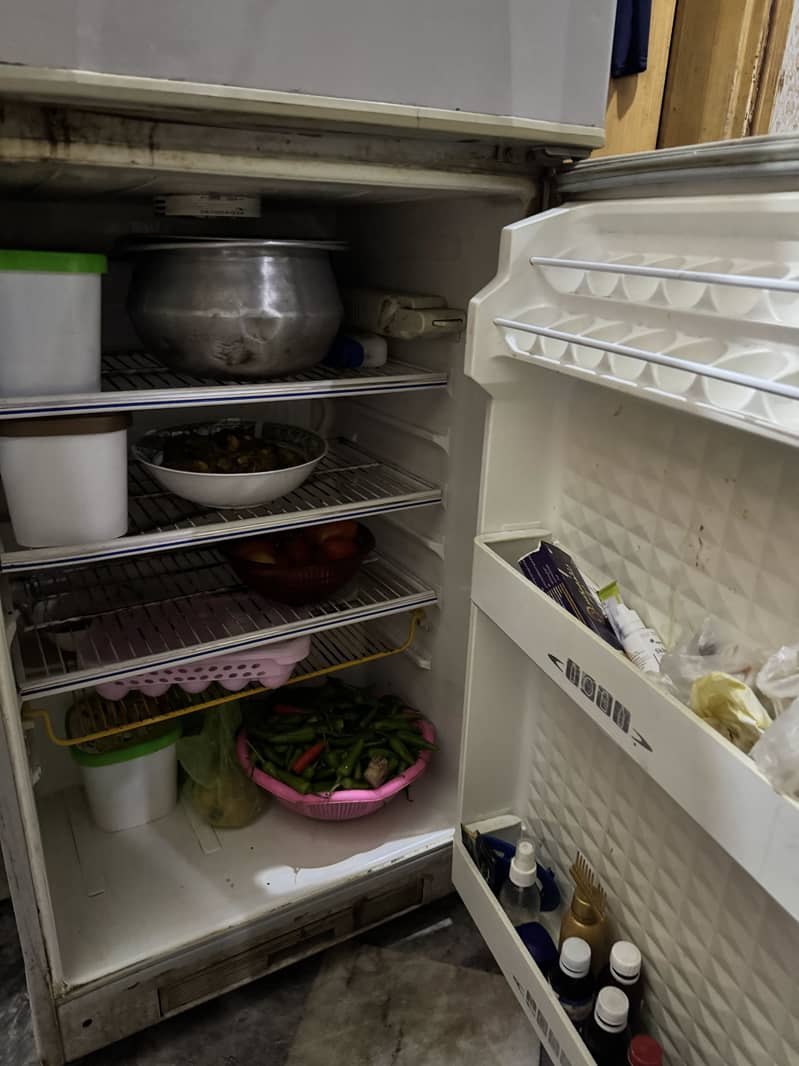 Dawlance fridge 2
