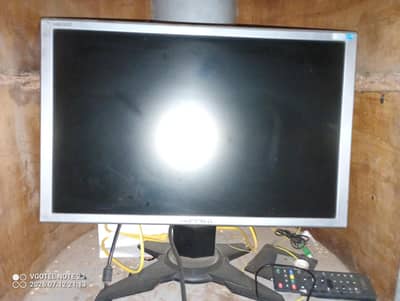 Computer Hardware Components & 19-inch Monitor - Excellent Condition!