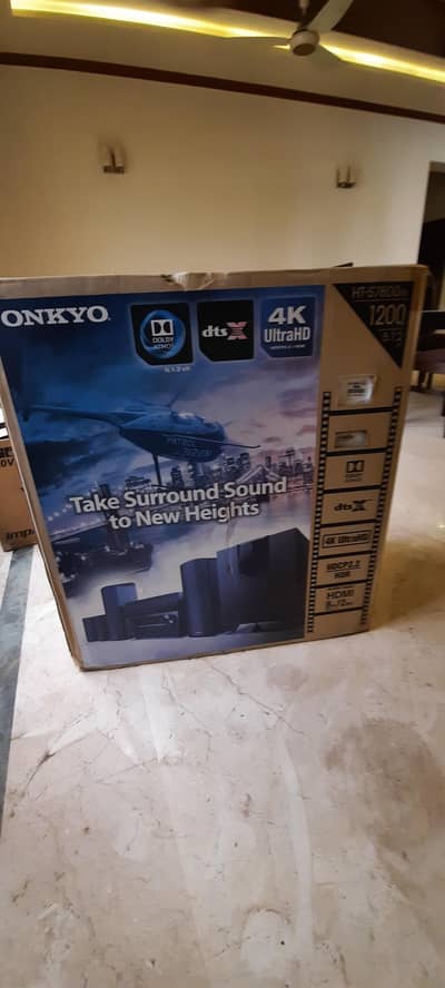 ONKYO HT-S7800 Full Home Theater Set