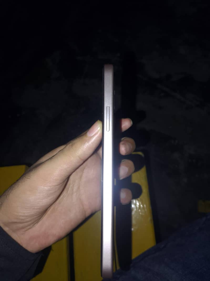 OPPO A6 2