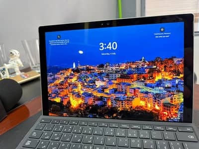 Microsoft Surface Pro 4 6th Generation Core i7 16 GB/256 GB SSD