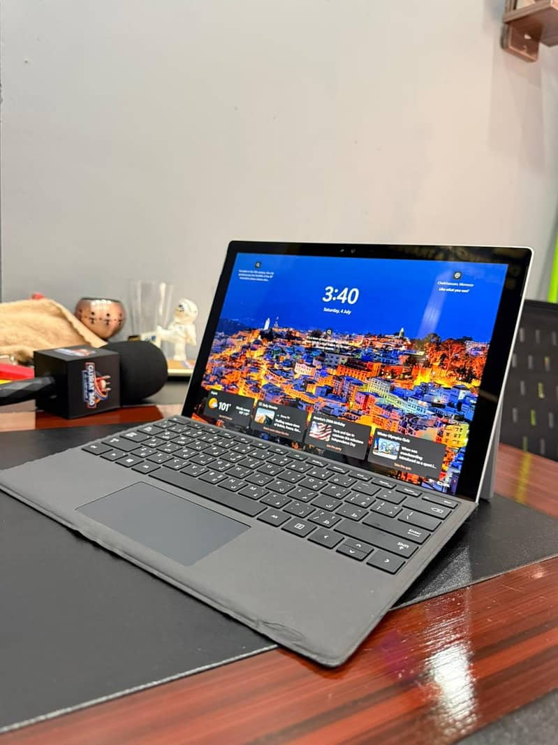 Microsoft Surface Pro 4 6th Generation 6