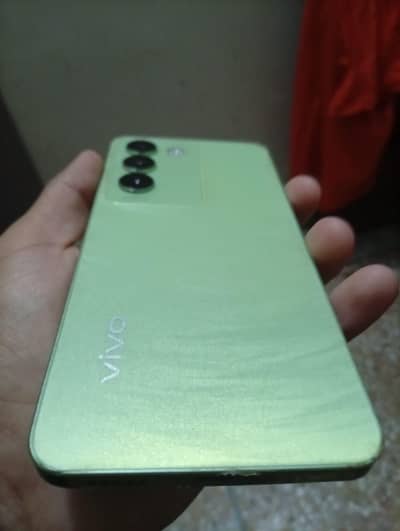 Vivo Y100