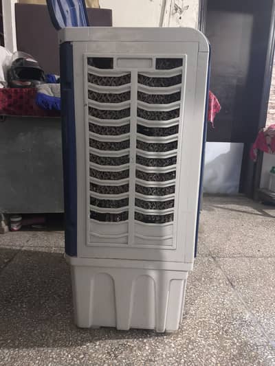 Air cooler 6 month used