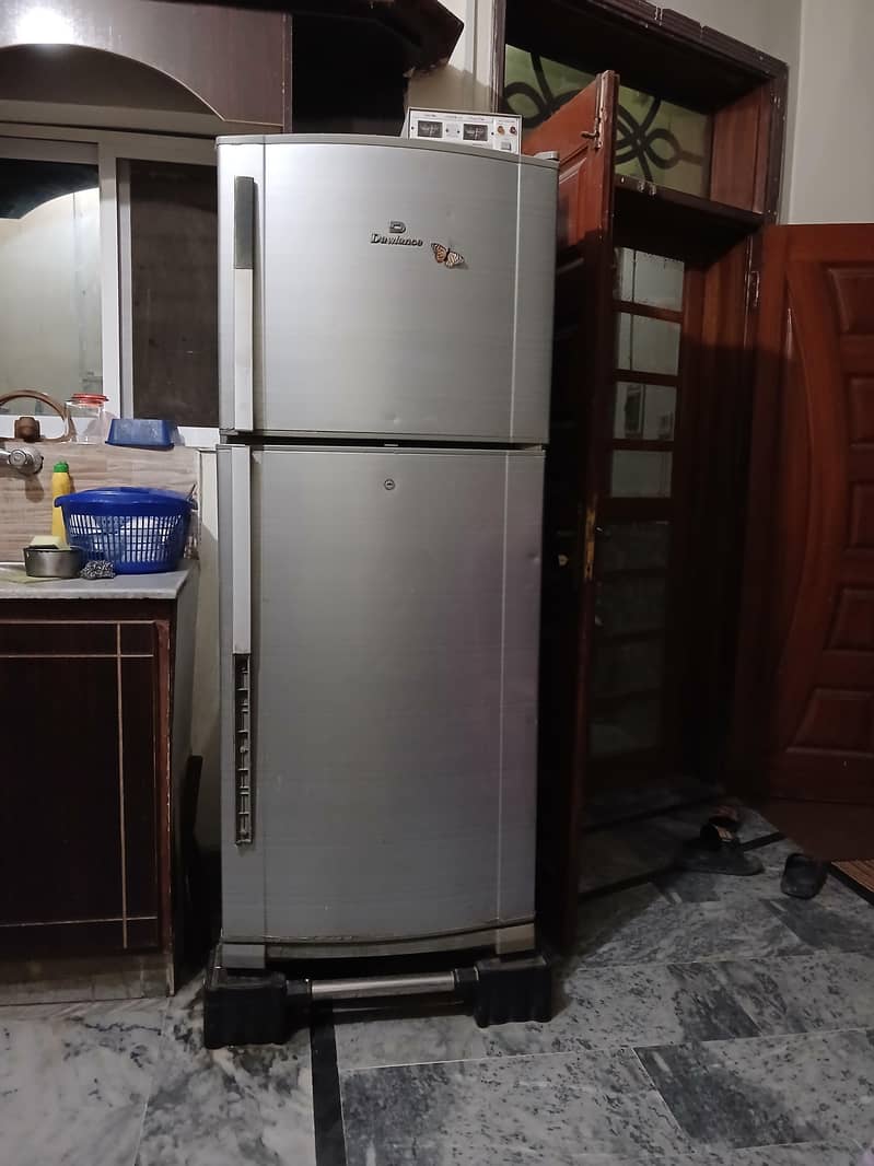 dawlance fridge 1