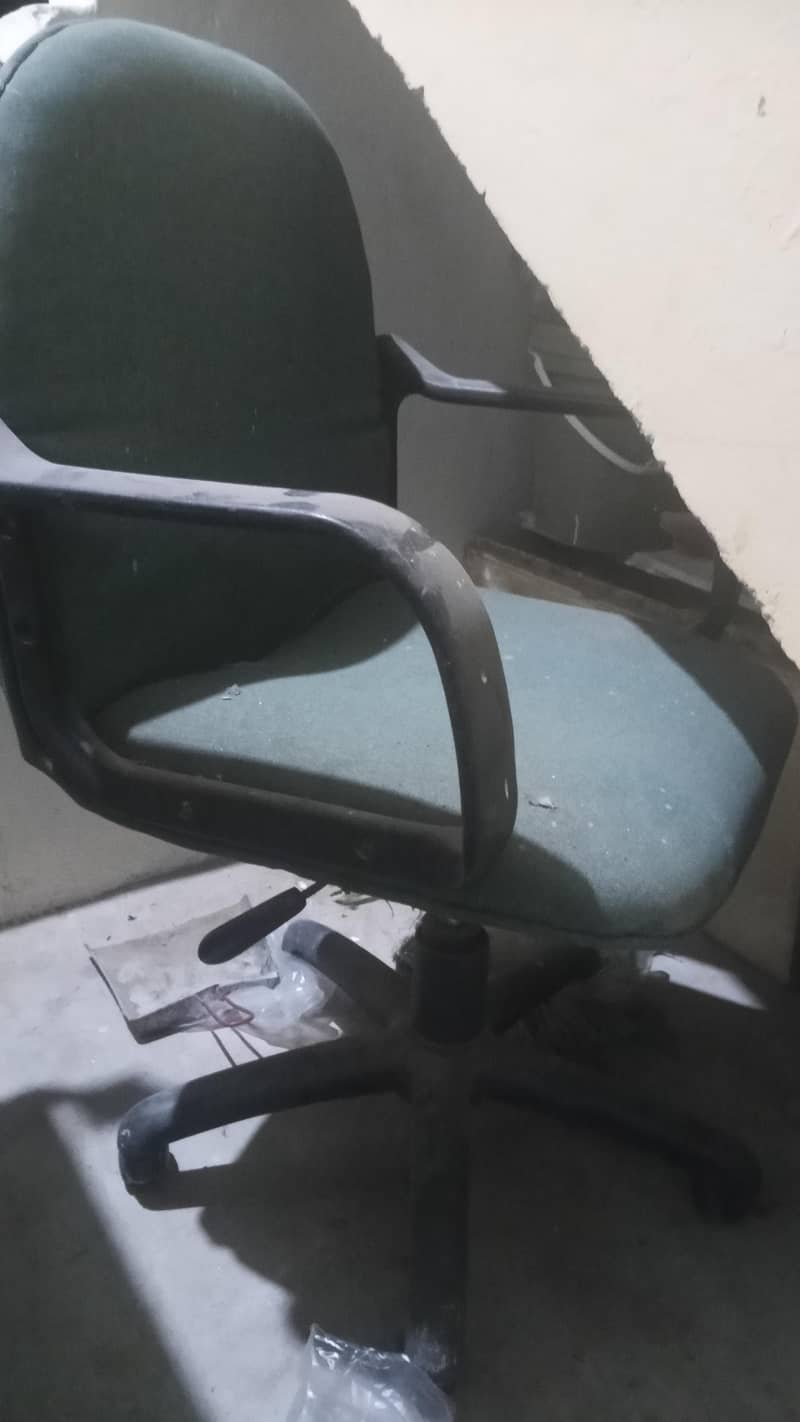computer chair 1