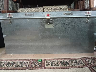storage trunk