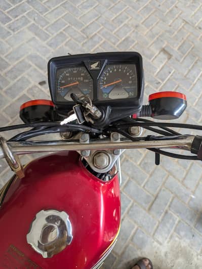 Honda CG 125 2019 Whatsapp num in description