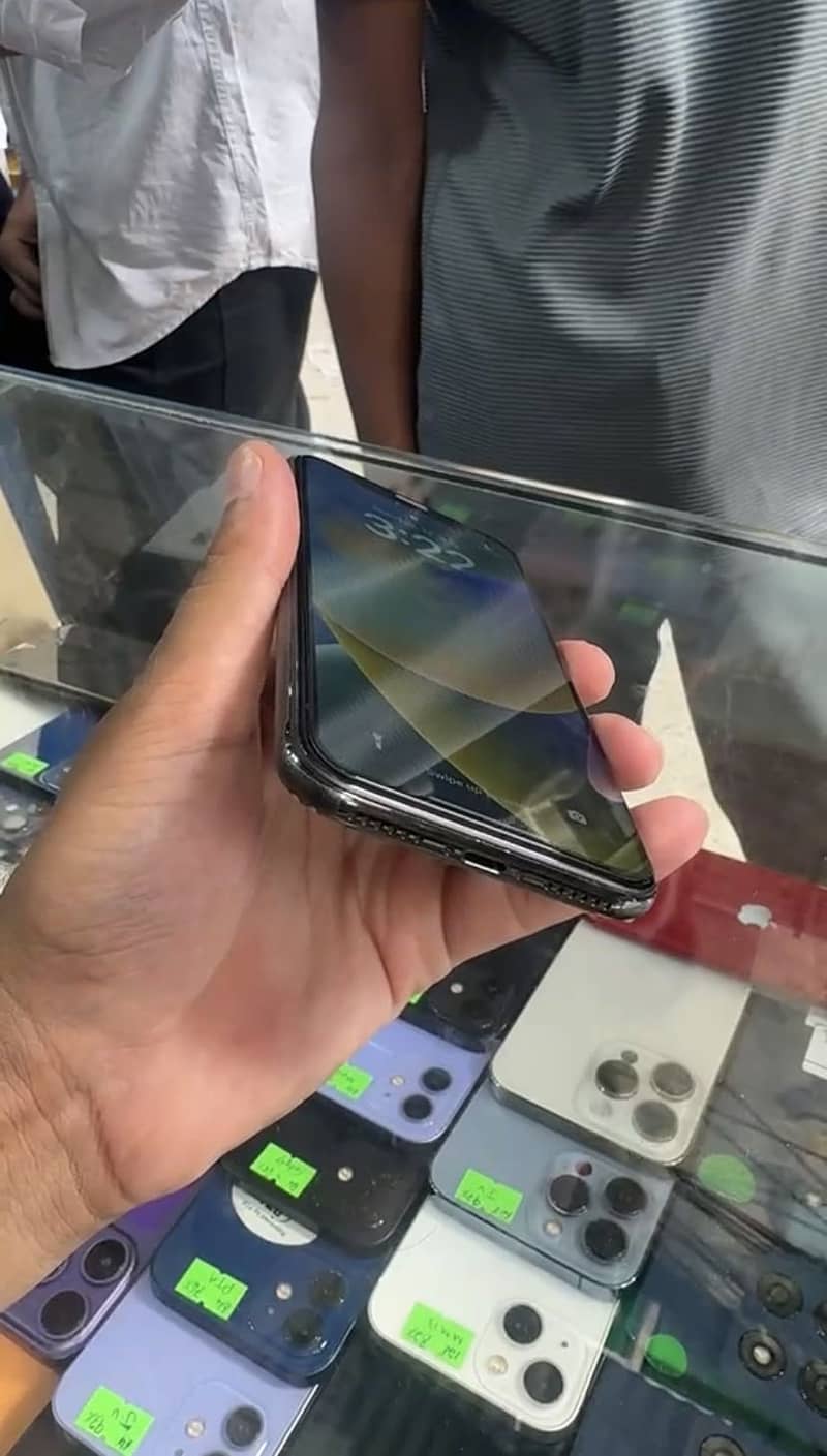 Apple iPhone X 2