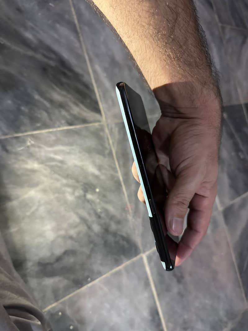 One Plus 10T 1