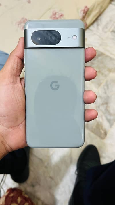 Google Pixel 8